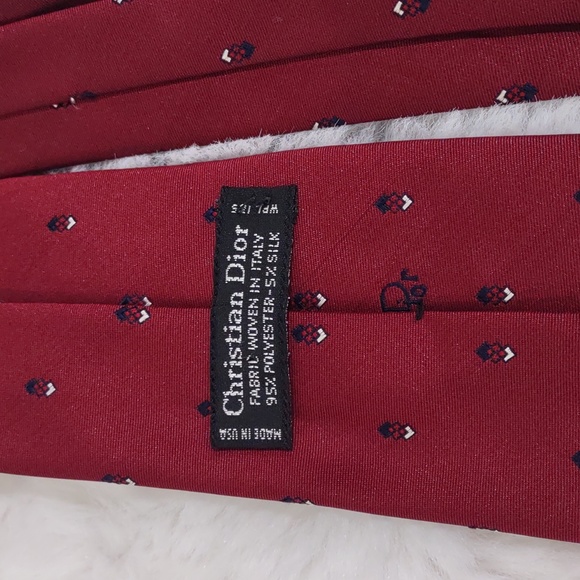 CHRISTIAN DIOR NECKTIE. - Picture 7 of 9
